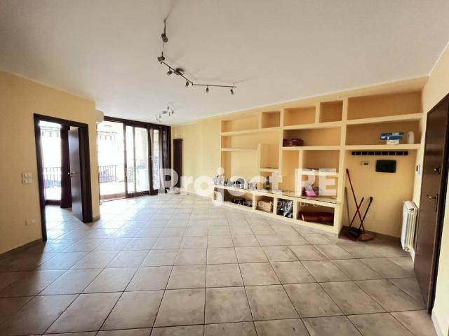 Appartamento in vendita a Calabria, Reggio Calabria