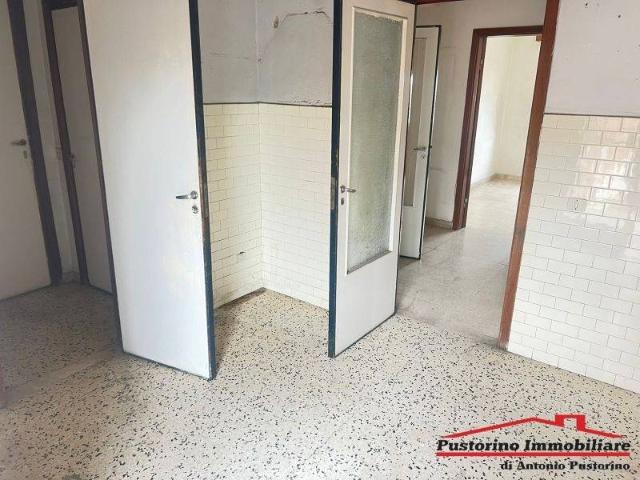 Appartamento in vendita a Calabria, Reggio Calabria