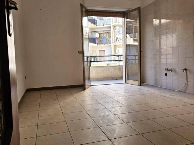 Appartamento in vendita a Calabria, Reggio Calabria