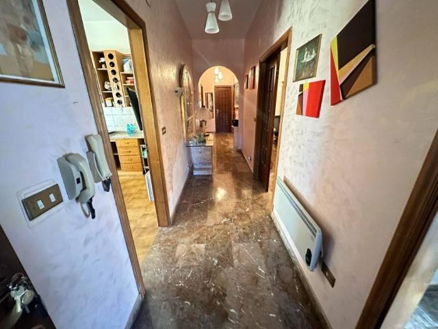 Appartamento in vendita a Calabria, Reggio Calabria