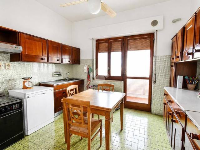 Appartamento in vendita a Calabria, Reggio Calabria
