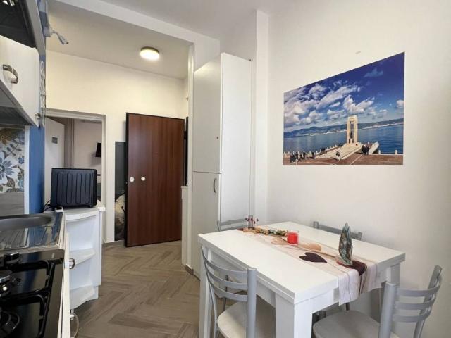Appartamento in vendita a Calabria, Reggio Calabria