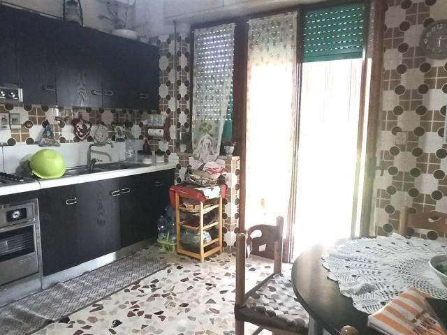 Appartamento in vendita a Calabria, Reggio Calabria