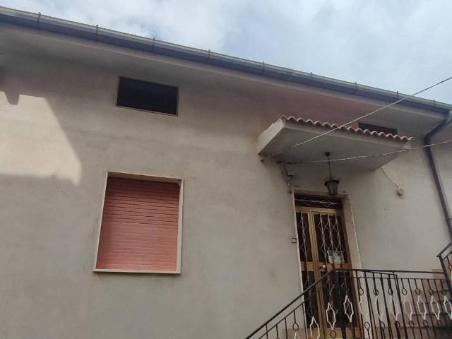Appartamento in vendita a Calabria, Reggio Calabria