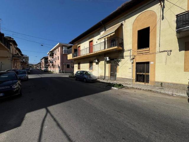 Appartamento in vendita a Calabria, Reggio Calabria