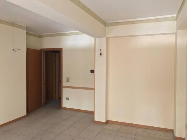 Appartamento in vendita a Calabria, Reggio Calabria