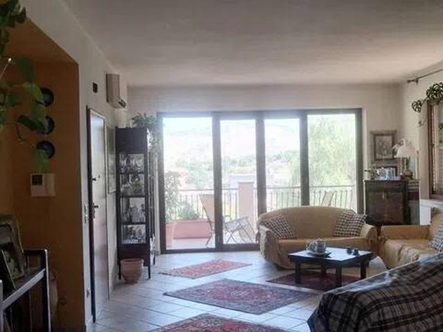 Appartamento in vendita a Calabria, Reggio Calabria