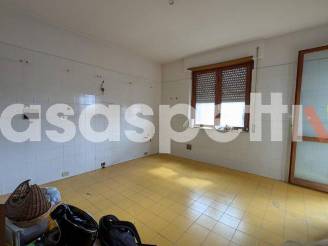 Appartamento in vendita a Calabria, Reggio Calabria