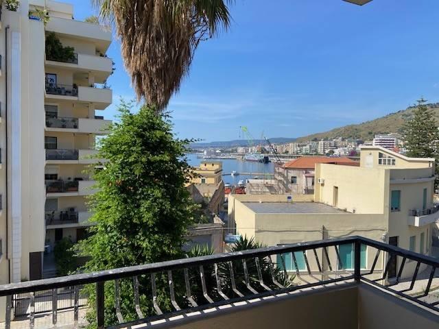 Appartamento in vendita a Calabria, Reggio Calabria
