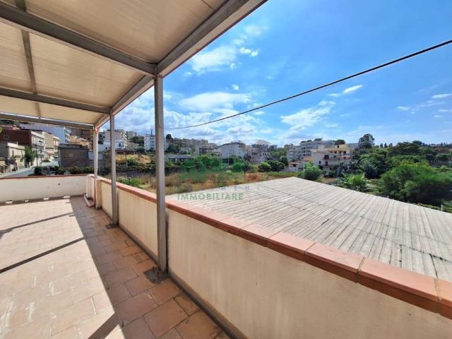 Appartamento in vendita a Calabria, Reggio Calabria