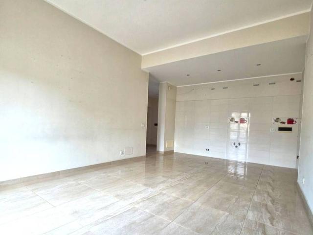 Appartamento in vendita a Calabria, Reggio Calabria