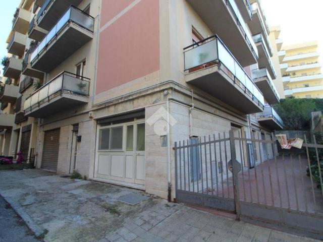 Appartamento in vendita a Calabria, Reggio Calabria