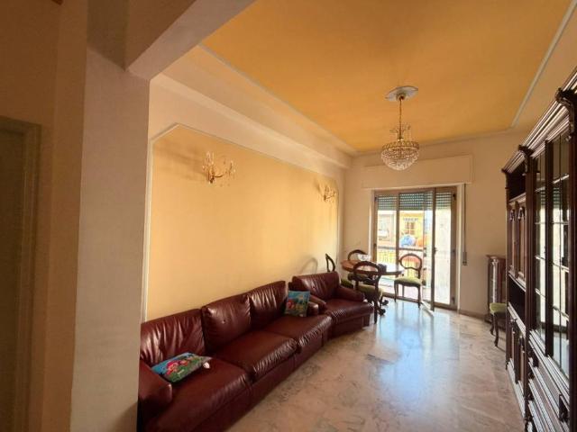 Appartamento in vendita a Calabria, Reggio Calabria
