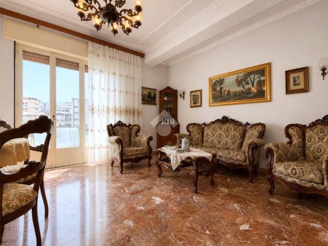 Appartamento in vendita a Calabria, Reggio Calabria