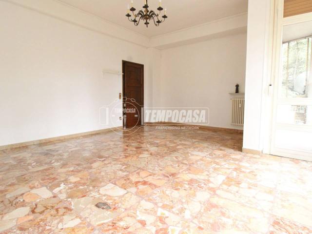 Appartamento in vendita a San Pietro esterna, Re