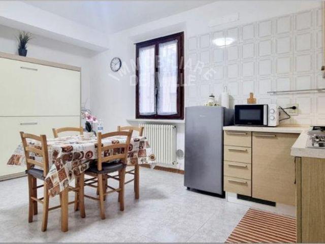 Appartamento in vendita a San Giacomo esterna, Re