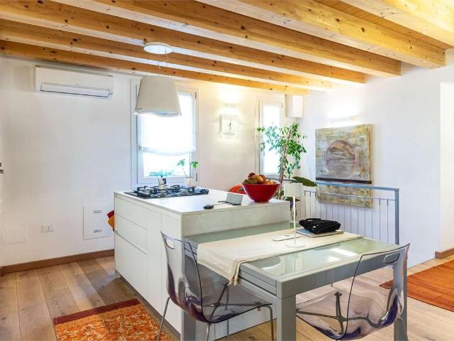 Appartamento in vendita a San Giacomo esterna, Re