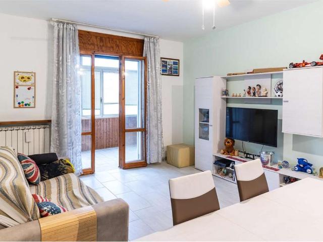 Appartamento in vendita a San Giacomo esterna, Re