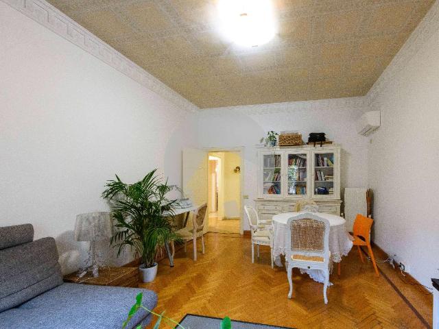 Appartamento in vendita a San Francesco-Giardini Pubblici, Re
