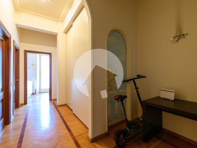 Appartamento in vendita a San Francesco-Giardini Pubblici, Re