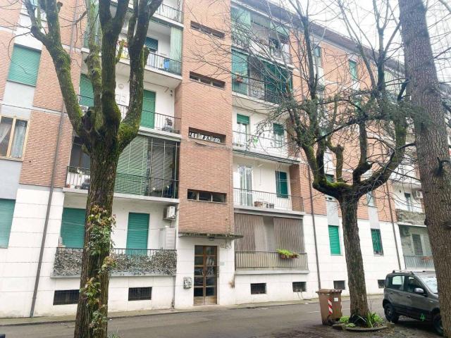 Appartamento in vendita a Re, Reggio Emilia