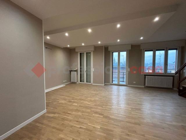 Appartamento in vendita a San Zenone esterna, Re
