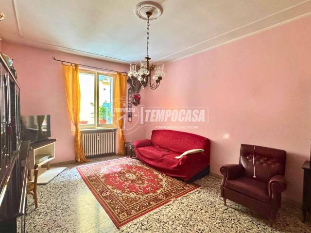 Appartamento in vendita a San Prospero città, Re