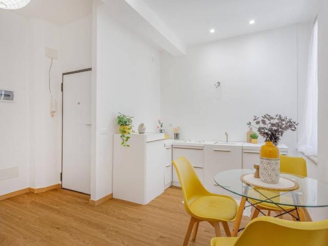 Appartamento in vendita a San Francesco-Giardini Pubblici, Re