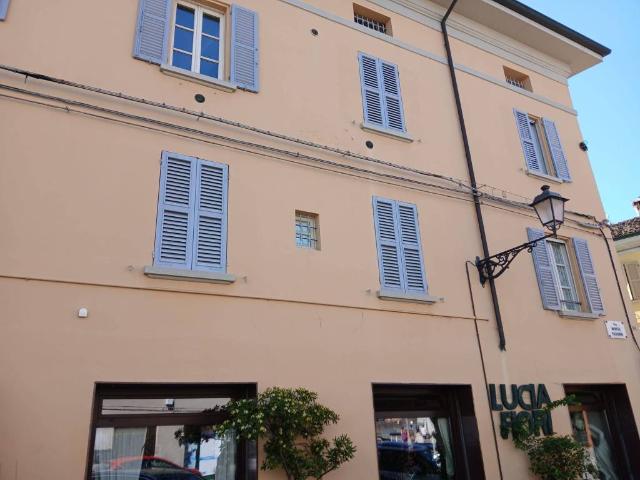 Appartamento in vendita a Santo Stefano città, Re