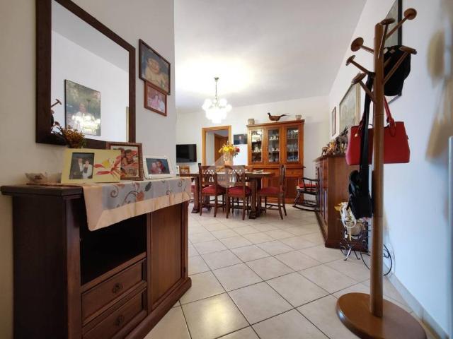 Appartamento in vendita a Gaida, Re