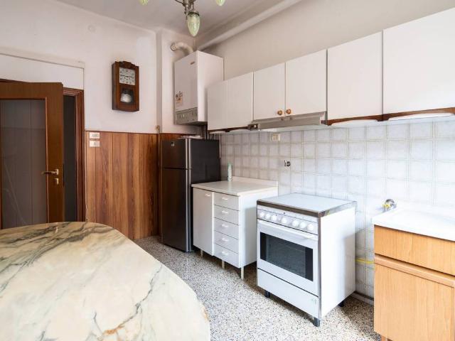 Appartamento in vendita a Re, Reggio Emilia