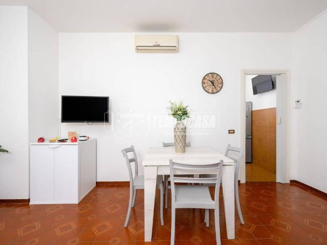 Appartamento in vendita a Villaggio Stranieri-Bazzarola, Re