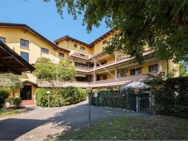 Appartamento in vendita a Sesso, Re