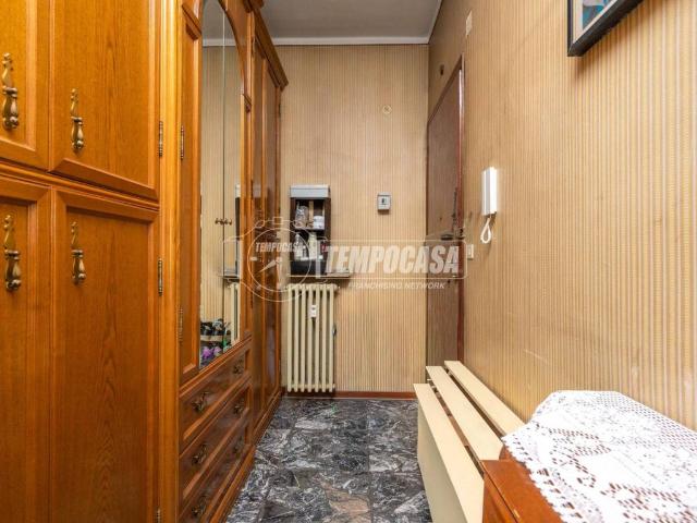 Appartamento in vendita a Re, Reggio Emilia
