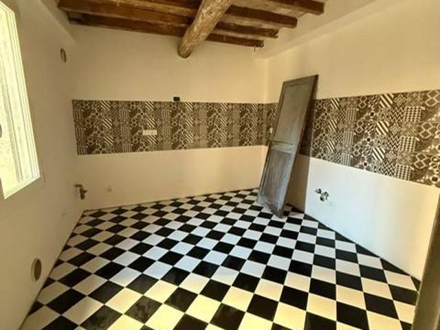 Appartamento in vendita a Sant'Agostino città-Porta Castello, Re