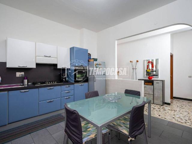 Appartamento in vendita a Carrozzone-Betonica, Re