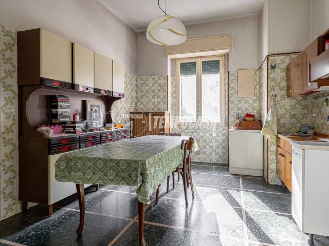 Appartamento in vendita a San Francesco-Giardini Pubblici, Re