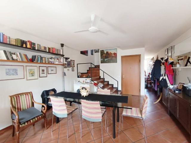 Appartamento in vendita a San Giacomo città, Re