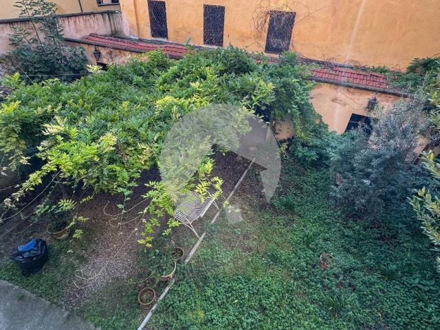 Appartamento in vendita a San Pietro città, Re
