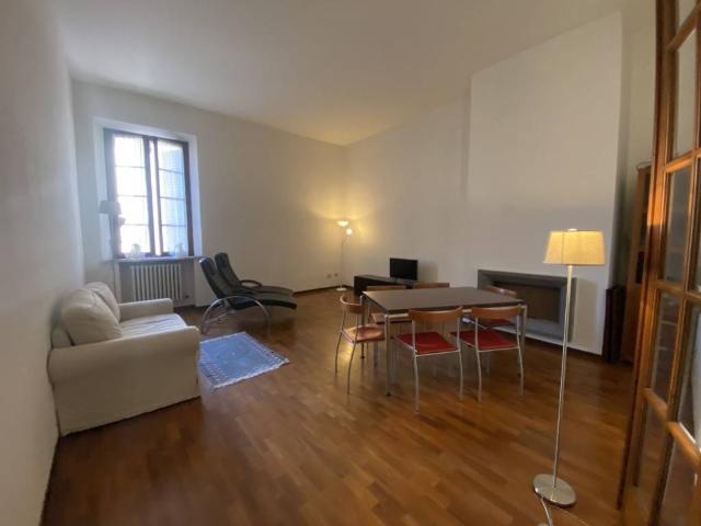 Appartamento in vendita a San Francesco-Giardini Pubblici, Re
