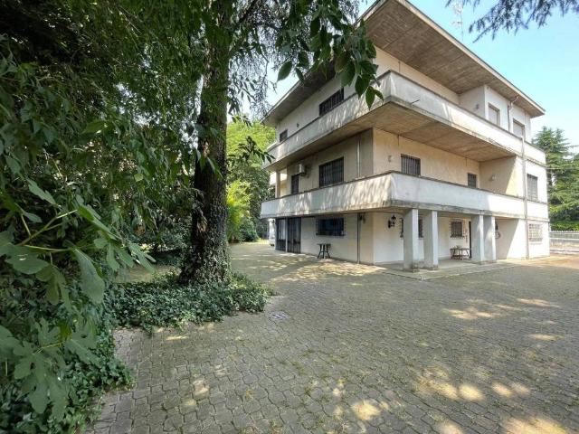 Appartamento in vendita a Sant'Agostino città-Porta Castello, Re