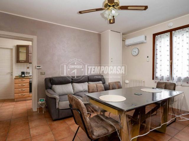 Appartamento in vendita a Sesso, Re