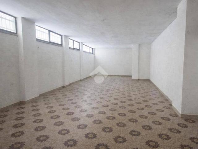 Appartamento in vendita a Sant'Agostino esterna-Porta Castello, Re