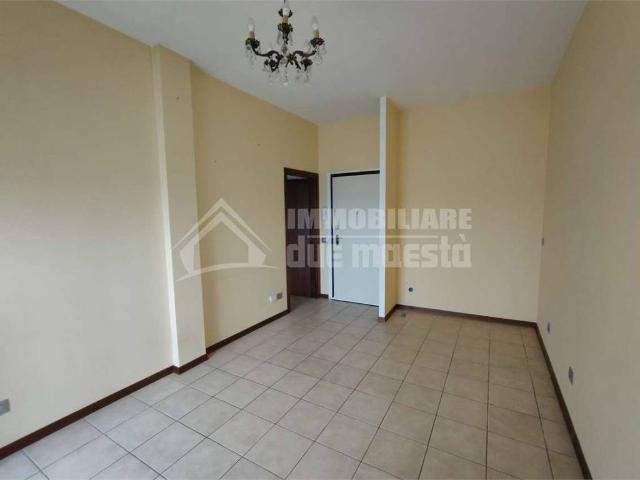 Appartamento in vendita a Re, Reggio Emilia