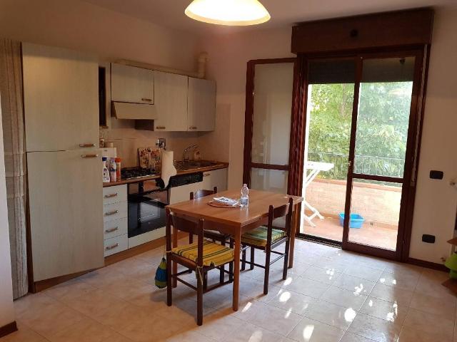 Appartamento in vendita a Re, Reggio Emilia