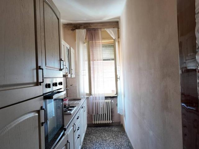 Appartamento in vendita a Sant'Agostino esterna-Porta Castello, Re