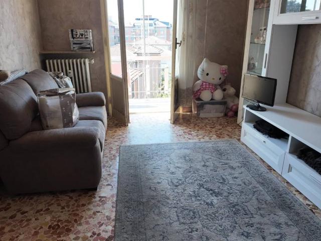 Appartamento in vendita a Sant'Agostino esterna-Porta Castello, Re