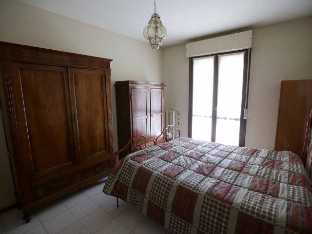 Appartamento in vendita a Re, Reggio Emilia
