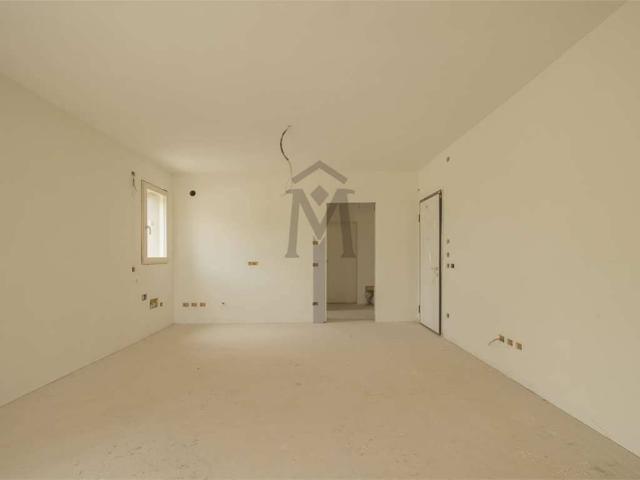 Appartamento in vendita a Re, Reggio Emilia