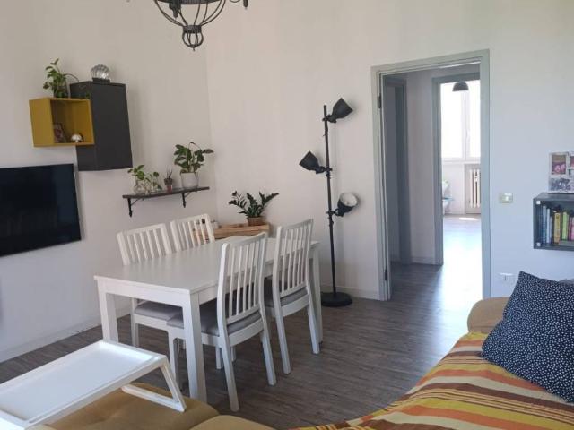 Appartamento in vendita a Re, Reggio Emilia
